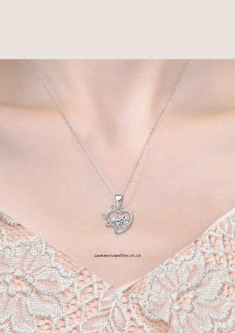 Cat Moissanite 0.5 CT Diamond with Sterling silver necklace